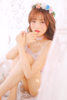 凯瑟琳泽塔琼斯三点